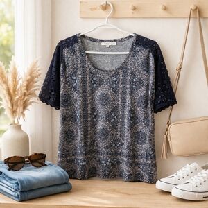 Cleo Navy Blue Boho Print Top Lace Sleeve Short Sleeve Blouse Women’s Size L